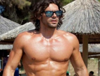 «Δεν έχει πρόβλημα ο Γιάννης Σπαλιάρας, τα δείχνει σε όλους»! (βιντεο)